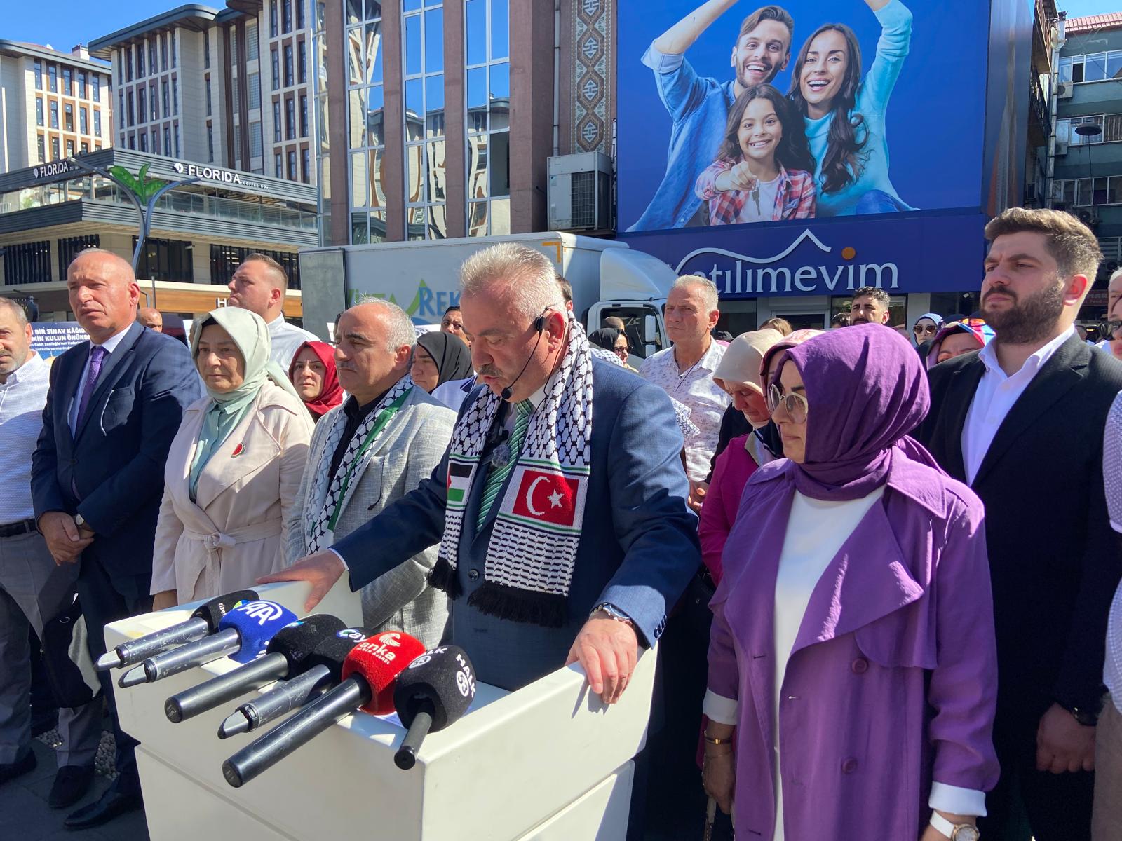 AK Parti İnsan Hakları Başkanlığından  81 ilde ortaklaşa Filistin açıklaması