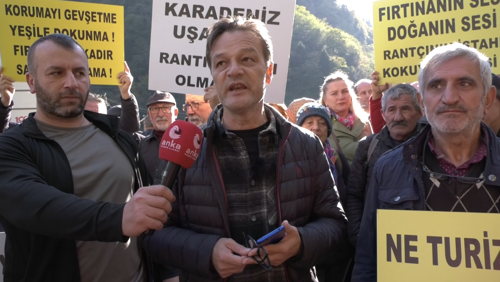 Haber: Gençağa Karafazlı Kamereman: Aliosman Ertaş (RİZE) – Rize’nin Çamlıhemşin ilçesinde