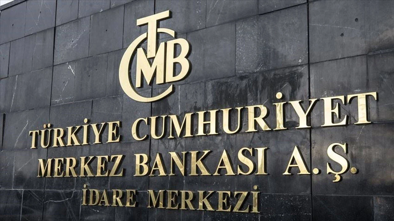 TCMB, yıl sonu enflasyon tahminini yukarı çekti