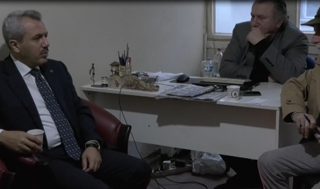 Haber: Gençağa Karafazlı (RİZE)– Rize Valisi Selim Baydaş, fırtına nedeniyle evlerini