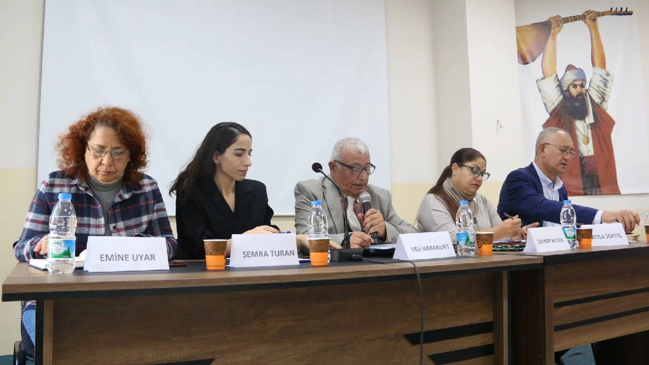 Narlıdere Emek ve Demokrasi Platformu’nun düzenlediği panelde Ocak ayında katledilen