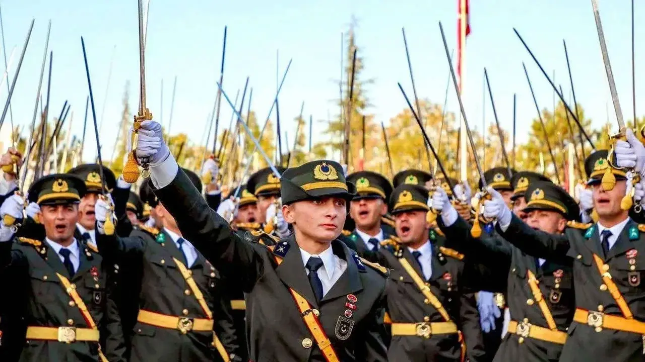 Milli Savunma Bakanlığı, Yüksek Disiplin Kurulu’na sevk edilen teğmenler ile