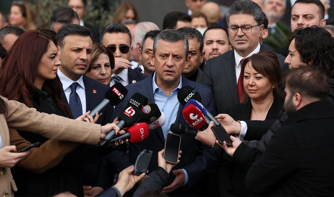 Bolu’da kayak merkezinde çıkan otel yangınına dair konuşan Özgür Özel,