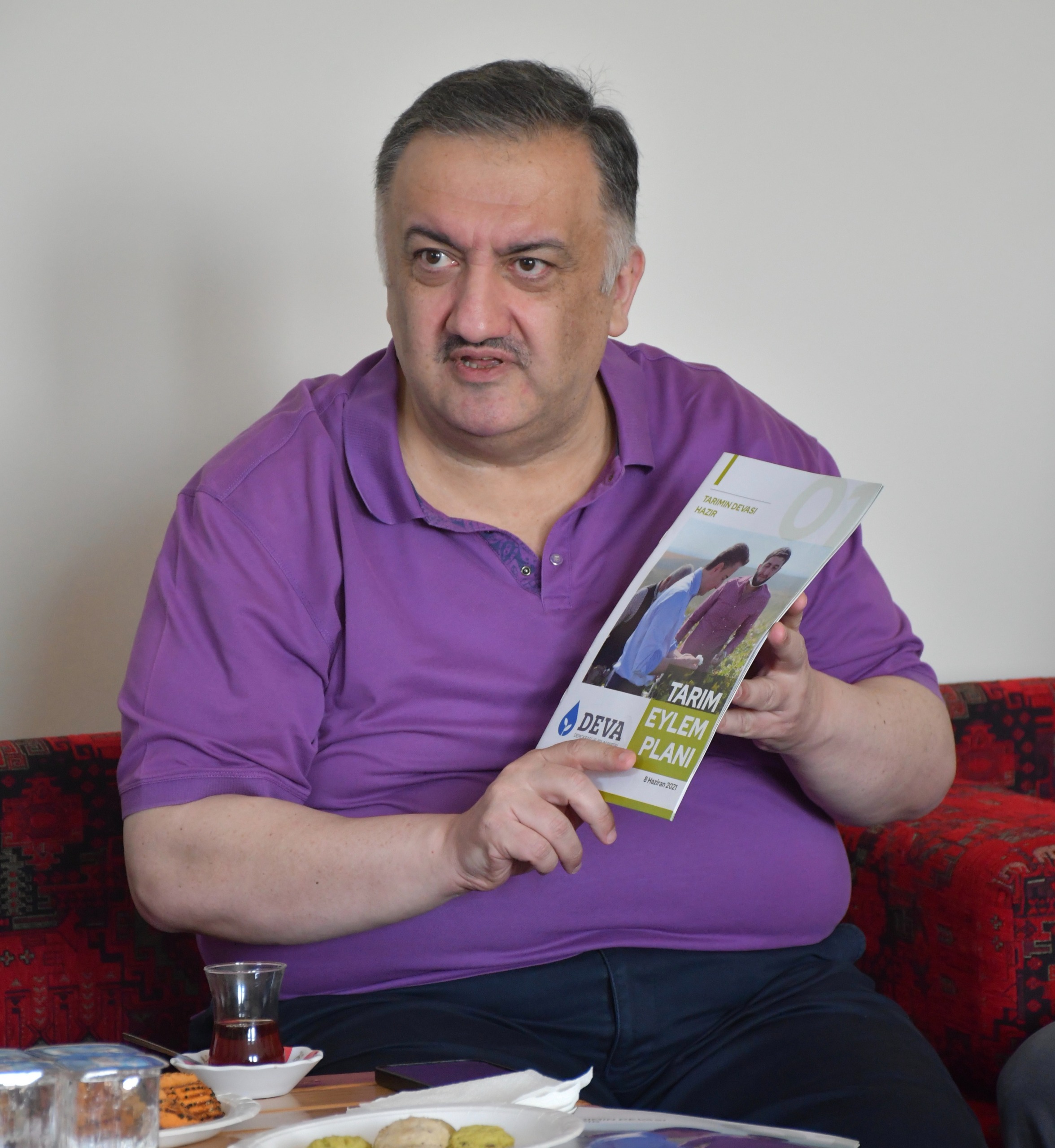 BASIN BÜLTENİ-48 24.05.2025 DEVA Partili Karal: Çiftçimizi desteklemezsek Rusya’ya Ukrayna’ya