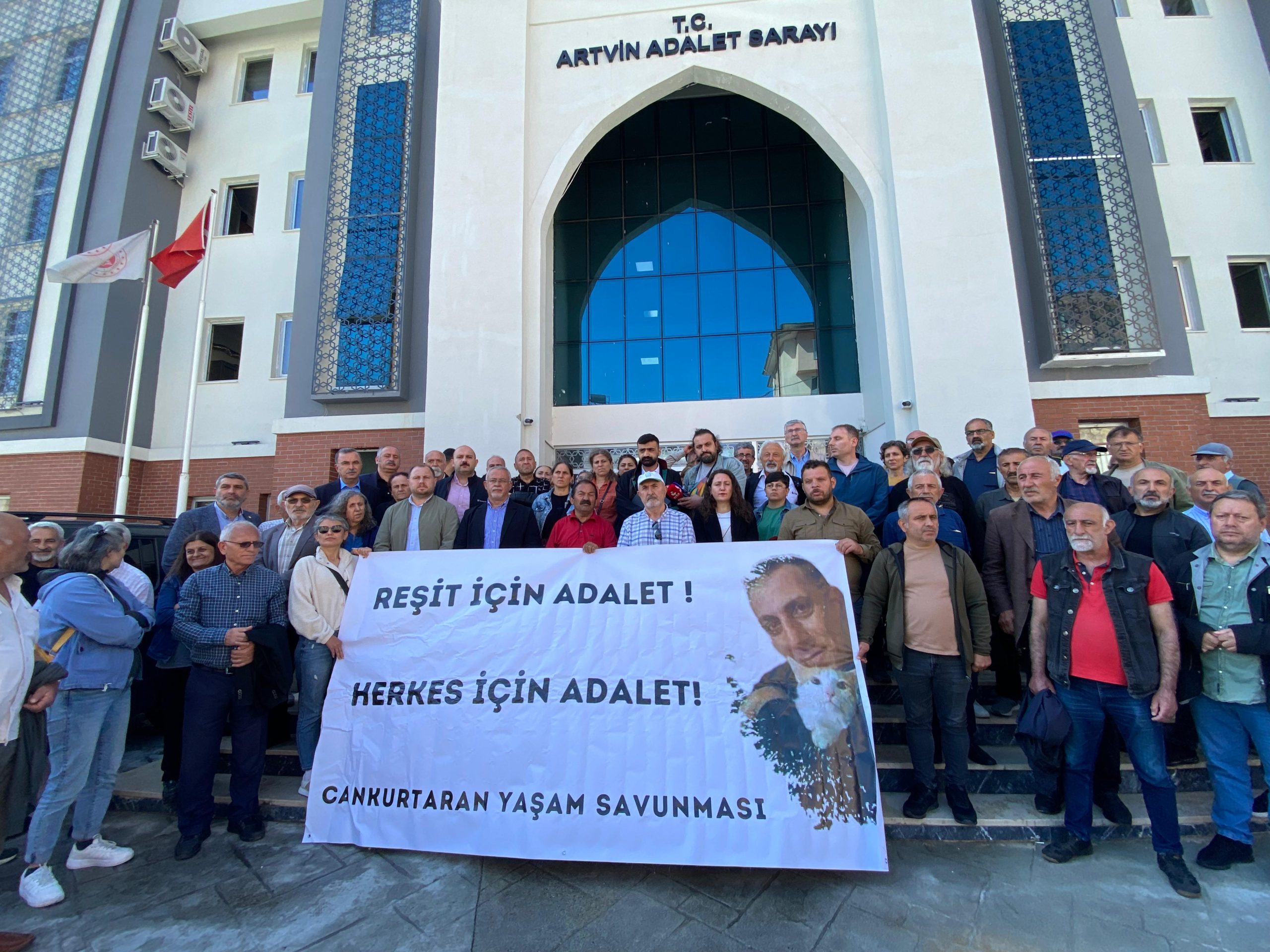 Artvin Cankurtaran’da Reşit Kibar’ın orman parkı projesi için yapılacak Yapı