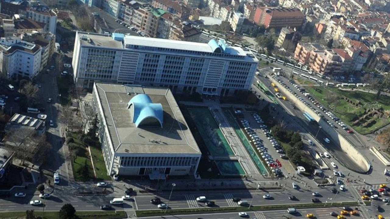 İstanbul Büyükşehir Belediyesi’ne (İBB) yönelik soruşturma kapsamında, 3. dalga operasyon