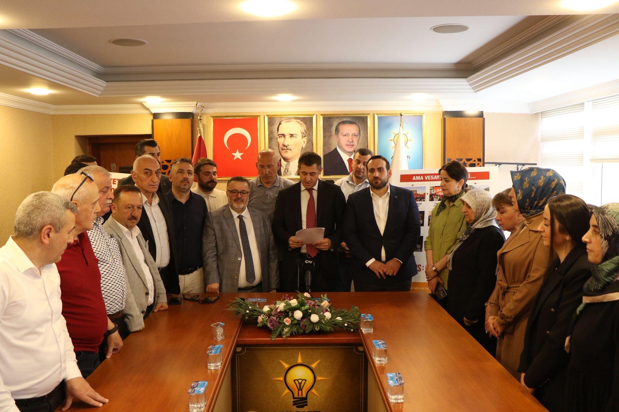 DEMOKRASİ İÇİN HUKUK İÇİN HER TÜRLÜ VESAYET ZİHNİYETİNE KARŞI DİK