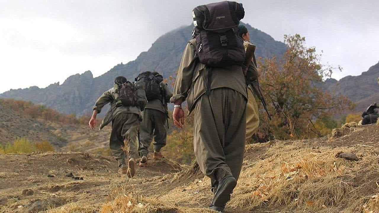 12. Kongresi’ni 5-7 Mayıs tarihleri arasında gerçekleştirdiğini açıklayan PKK’nin, silah