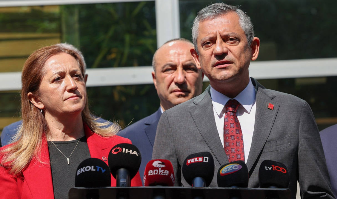 CHP Genel Başkanı Özgür Özel, asgari ücrete ara zam talebiyle