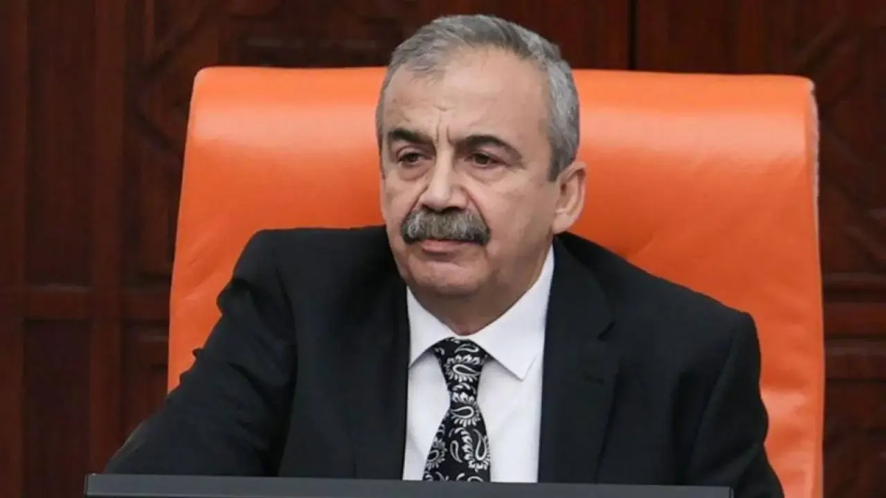 DEM Partili Milletvekili ve TBMM Başkanvekili Sırrı Süreyya Önder (62),