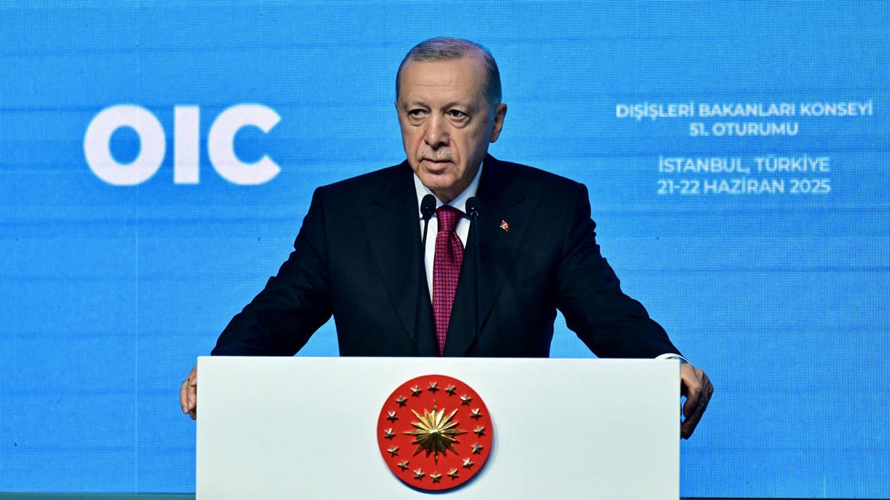 AKP’li Cumhurbaşkanı Recep Tayyip Erdoğan, İsrail’in saldırılarına tepki göstererek, “Bütün