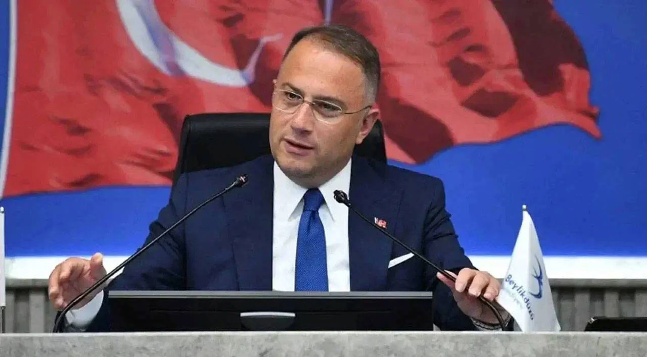 İBB’ye yönelik yürütülen soruşturma kapsamında tutuklanan Beylikdüzü Belediye Başkanı Mehmet