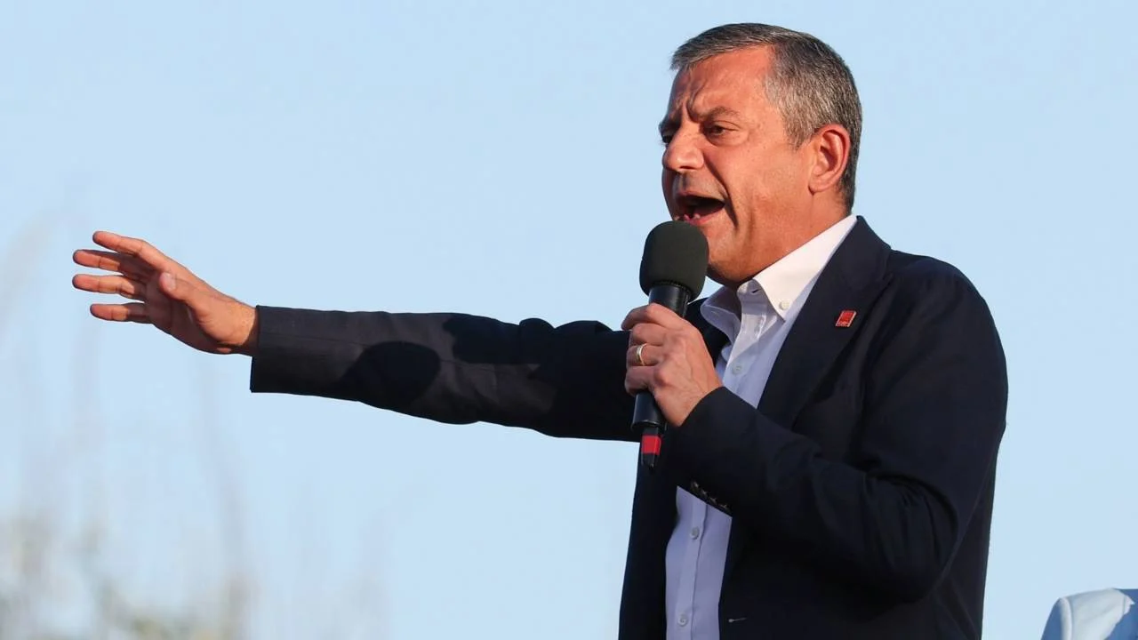 CHP Genel Başkanı Özgür Özel, bugün görülen kurultay davası için