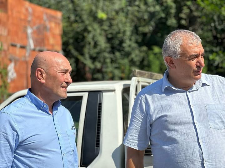 CHP fındıklı belediye başkanı Ercüment Şahin Çervatoğlu , İzmir Büyükşehir