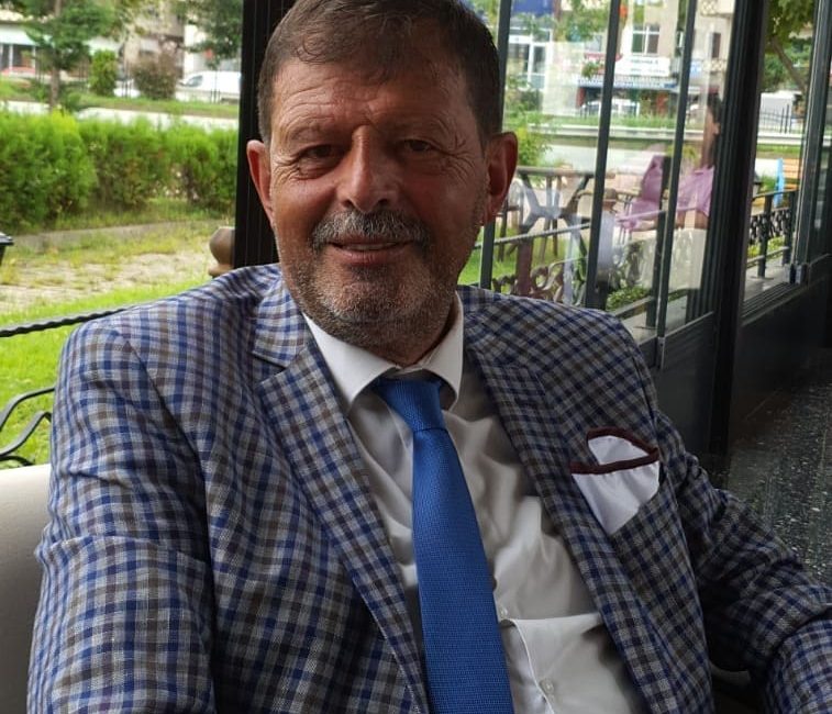 Kirazdağı Muhtarından Sivrisinek Tepkisi: “AK Parti’ye %92 Oy Verdik, Hizmet