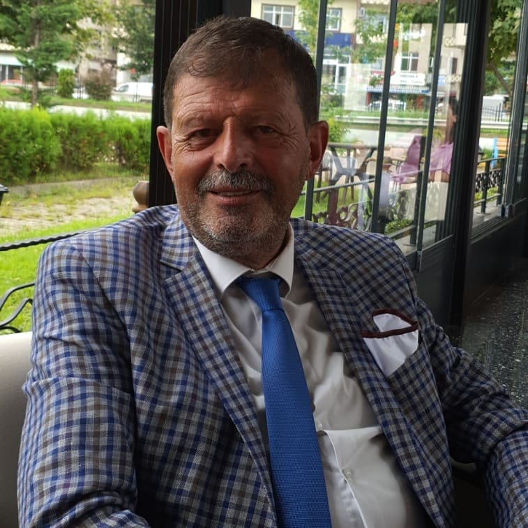 Kirazdağı Muhtarından Sivrisinek Tepkisi: “AK Parti’ye %92 Oy Verdik, Hizmet