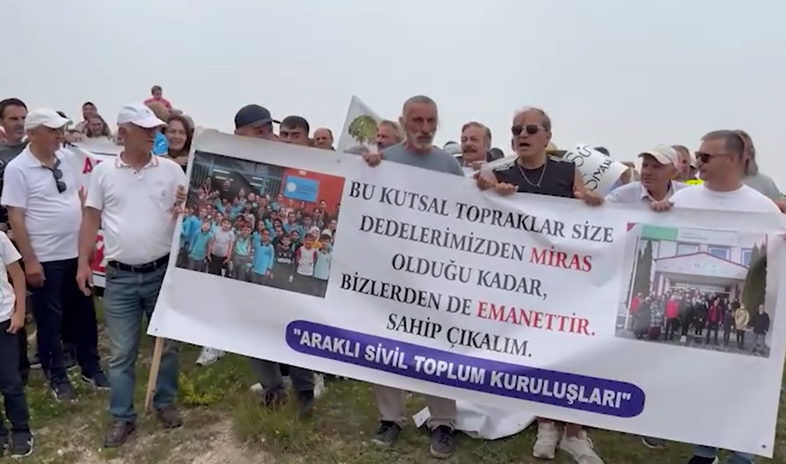 Özel Haber: Gençağa Karafazlı (TRAZBON)- Trabzon’un Araklı ilçesi Karadere Vadisi’nde bulunan Erikli Yaylası’nda Sayer Enerji tarafından