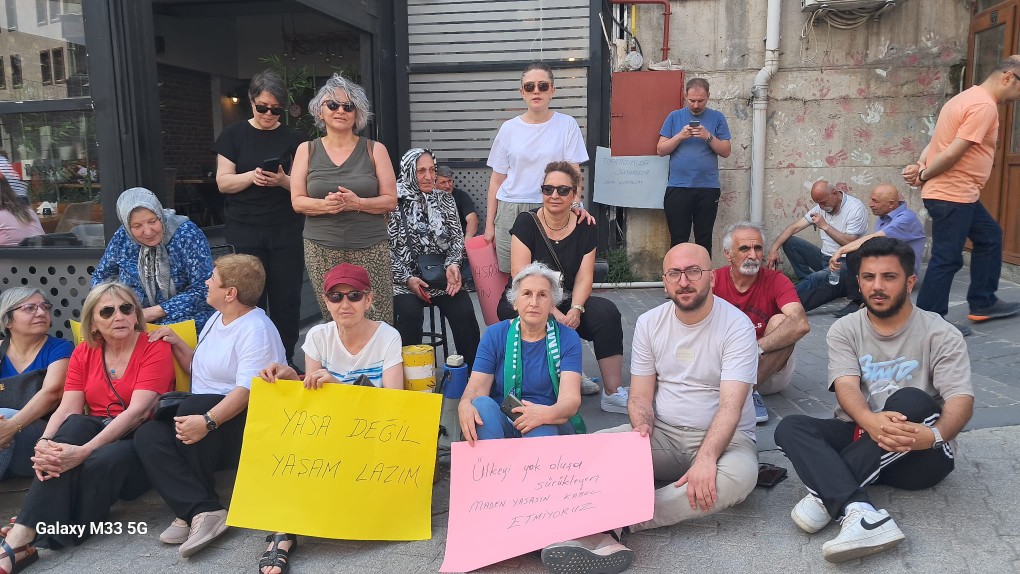 Artvin halkından torba yasa teklifine tepki, “Ormanlarımızdan, suyumuzdan, yaşam alanlarımızdan