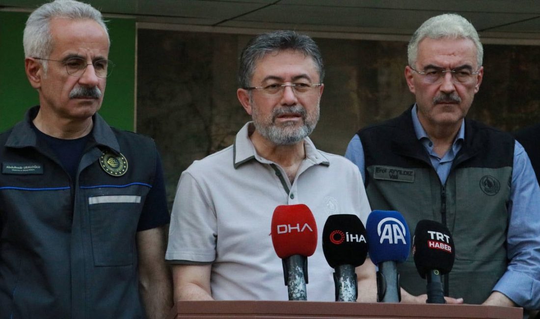 Tarım ve Orman Bakanı İbrahim Yumaklı, orman yangınları hakkında yaptığı