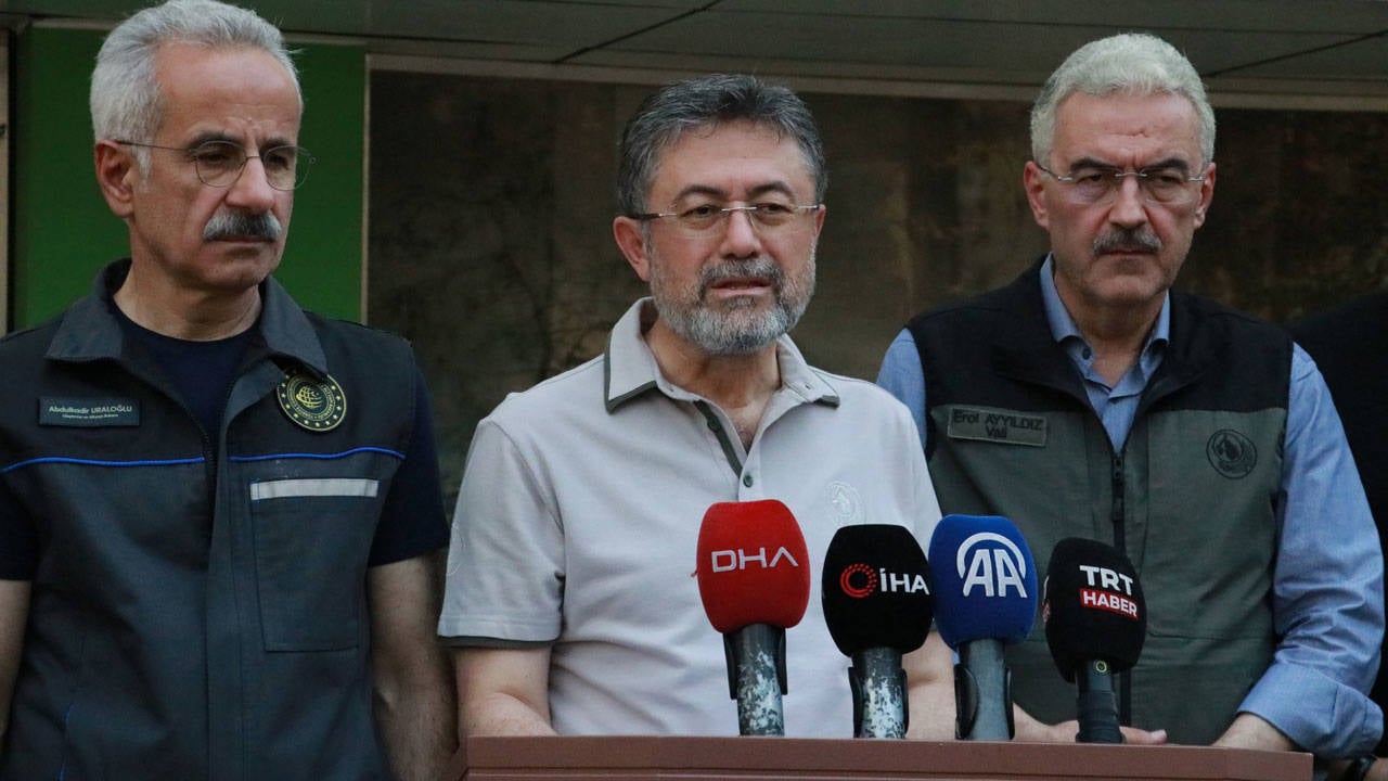 Tarım ve Orman Bakanı İbrahim Yumaklı, orman yangınları hakkında yaptığı