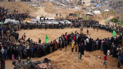 Birleşmiş Milletler’de düzenlenen Filistin konferansının ardından yayınlanan deklarasyonda Hamas’a silah