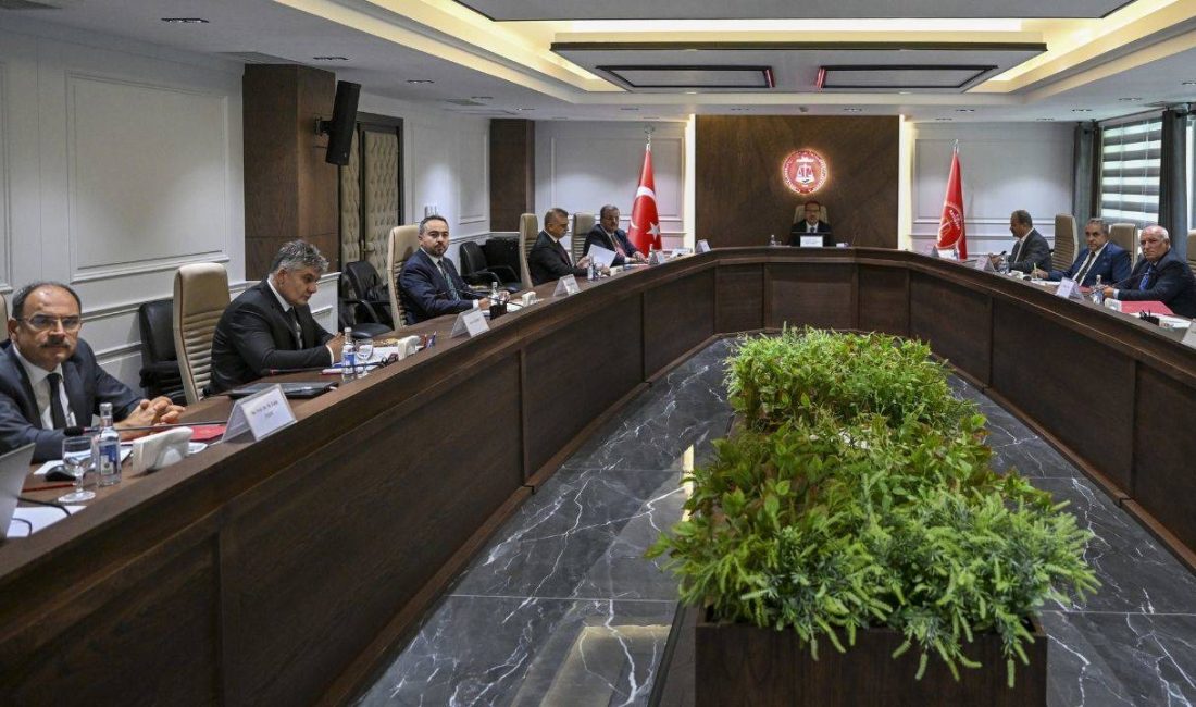 Kamu Hakem Kurulu, kamu çalışanları ve kamu emeklilerinin zam oranlarını