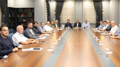 Yıllardır Çay Üreticisini Sömüren Özel Sektör Firmalarıyla Dikkat Çeken toplantı..!