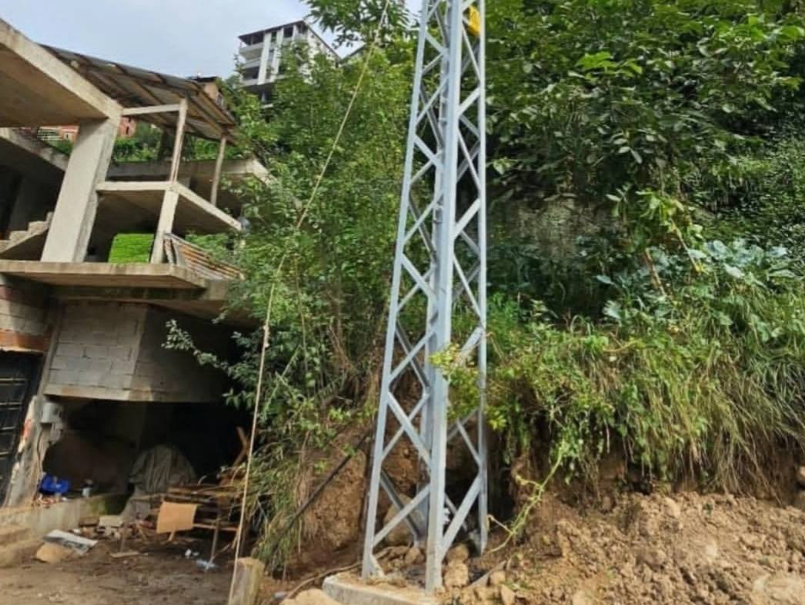 Tedbirsizlik ve Duyarsızlık Can Aldı: Çamlıhemşin’de 21 Yaşındaki İşçi Elektrik