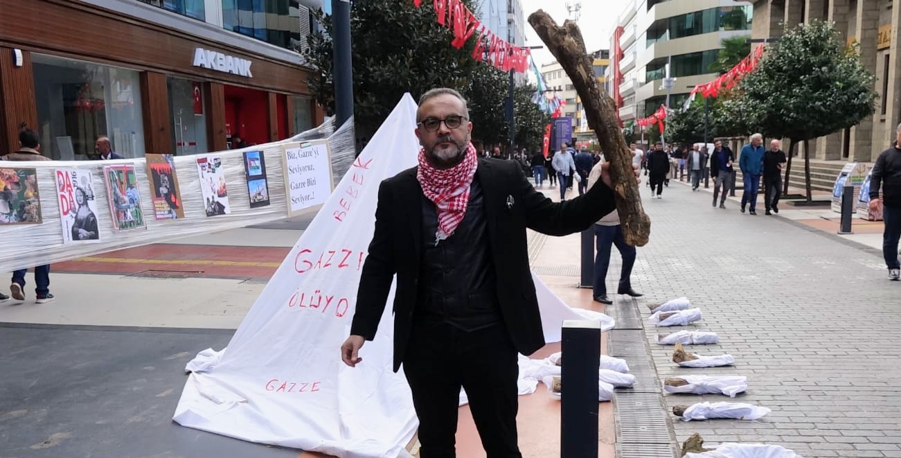 Artvin Çoruh Üniversitesi Öğretim Üyesi Dr. Kemal Sağlam, Trabzon’da yaptığı