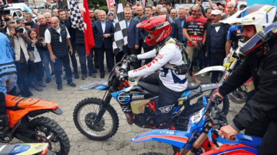 HABER: Gençağa KARAFAZLI(RİZE) – Karadeniz’in yeşilin bin bir tonuna bürünmüş