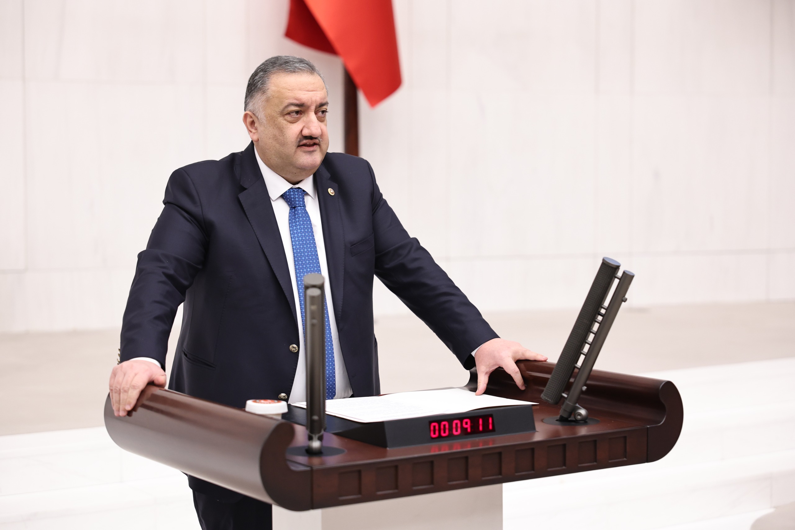 Bir süre önce yerel medya çalışanlarına açıklamalar yapan AKP Rize