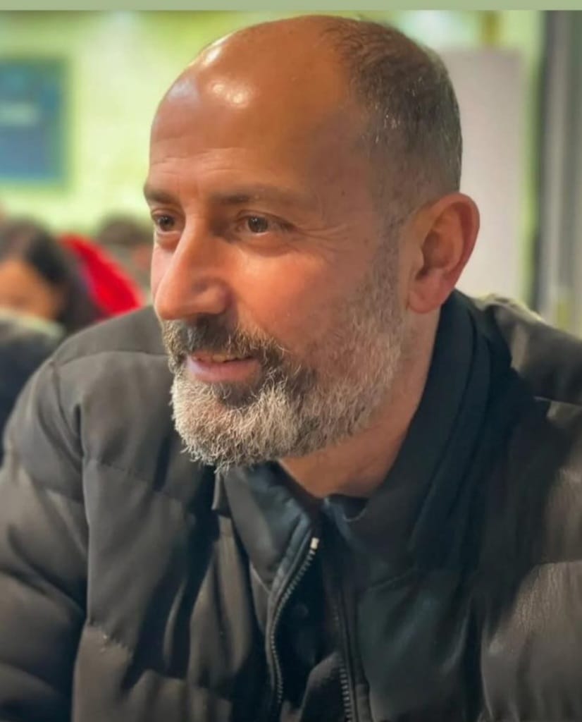 Akçaabat’ta 3 çocuk babası 55 yaşındaki müzisyen hayatını kaybetti HABER:Ahmet