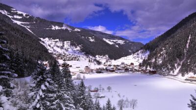 HABER: Songül MAZLUM (TRABZON)- Uzungöl Kış Festivali’nin 23–26 Ocak tarihlerinin