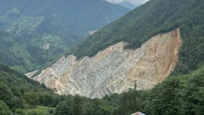 Doğayı Savunmak Suç Değildir Bir dereyi savunmak, bir ormanı korumak,