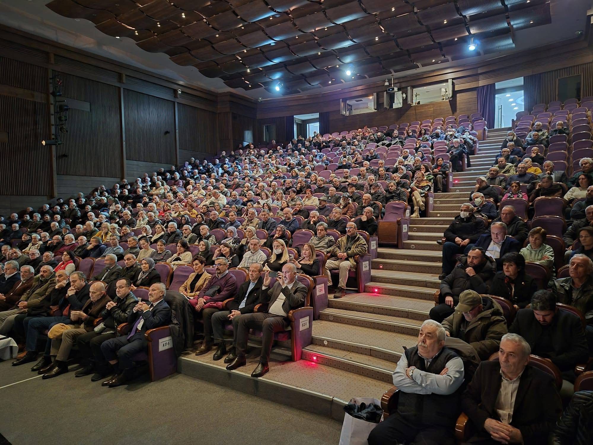 Şavşat’ın Doğa ve Çevre Sorunları Paneli İstanbul’da yoğun katılım ile