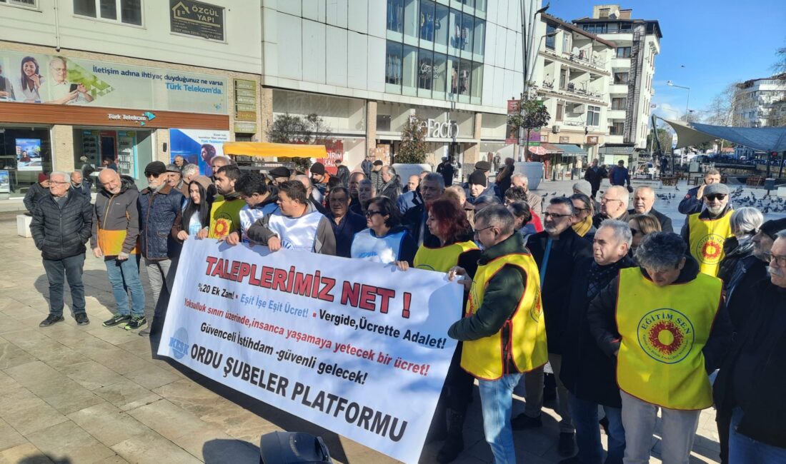 KESK Ordu’da ek zam talebiyle iş bıraktı: “Geçinemiyoruz” HABER :