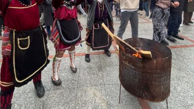 Ana Dilimiz Yaşasın.. Yaşatalım.. 21 ŞUBAT ANA DİLLER GÜNÜDÜR.. Bu