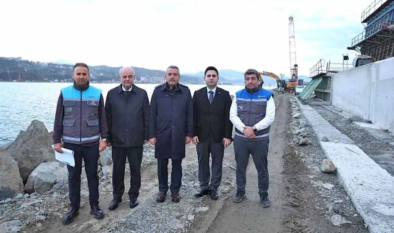 Rize Valisi İhsan Selim Baydaş, İyidere ilçesinde yapımı süren Lojistik