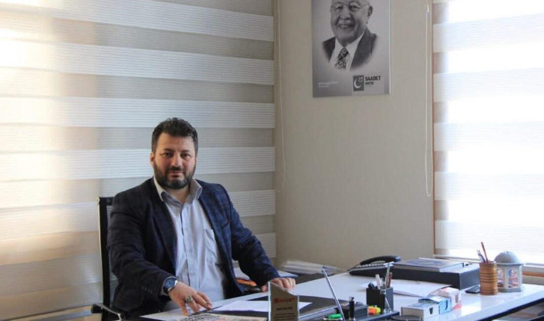 AK Parti Trabzon Büyük şehir belediye başkanı Genç’in Araklı’ya “Kültür Merkezi