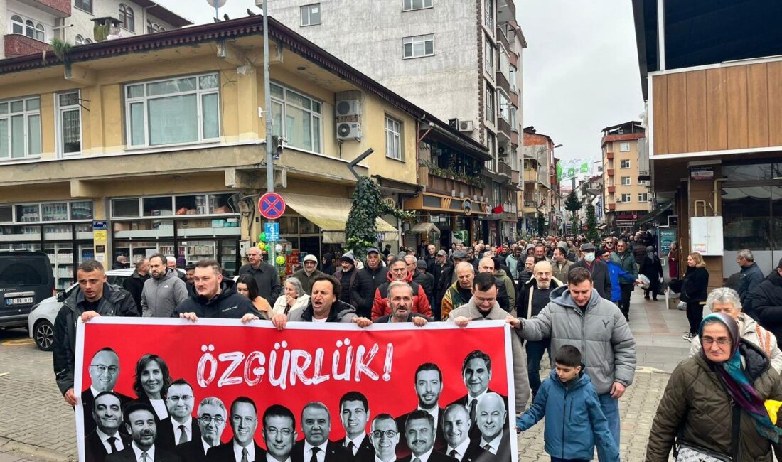 Haber: Tanju Aksu Kamera: Koray Özturna  Rize’nin Fındıklı ilçesinde yurttaşlar,