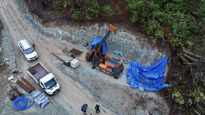 Mahkeme kararına rağmen Alagöz Madencilik, Giresun Sekü Köyü’ndeki sondaj makinesini