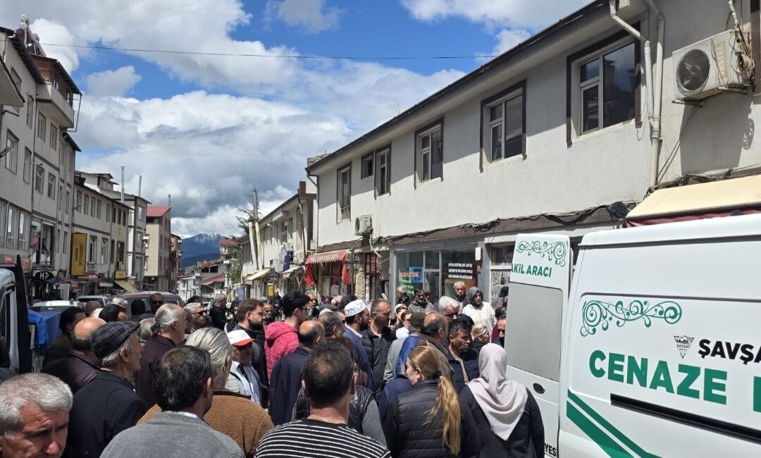 Haber:Ahmet Külekçi 26 yaşındaki zihinsel özürlü genç kızının cinsel istismara