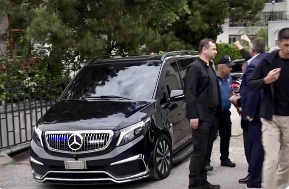 CHP içinde bazı üyelerin “Hain Kemal” diyerek sert şekilde eleştirdiği