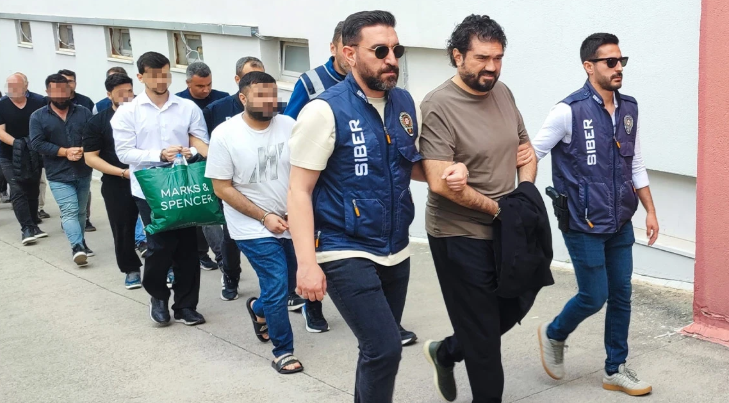 Yasa dışı bahis ve kara para aklama operasyonunda gözaltına alınan