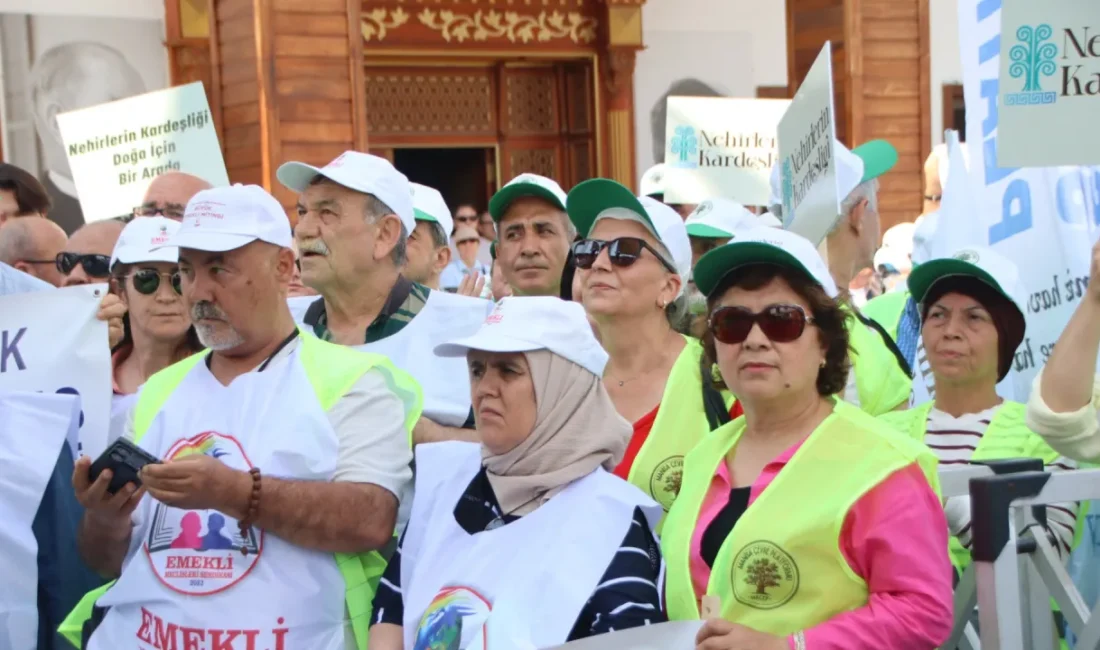 Haber: Selda Karafazlı (MANİSA) – Gediz Nehri’ndeki kirliliğe dikkat çekmek ve