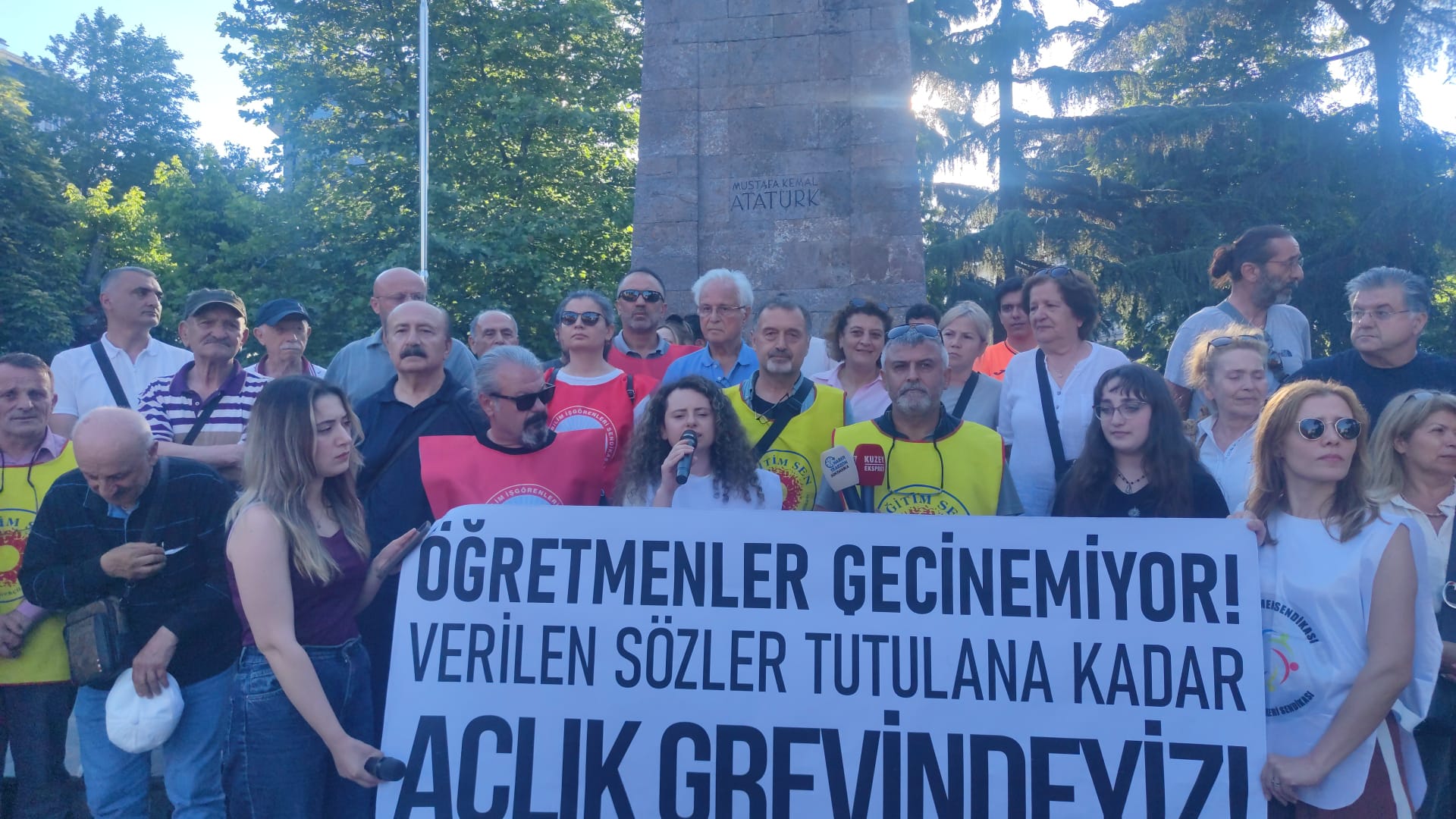 Öğretmen sendikası Trabzon şubesi “Baskılara, gözaltılara ve yıldırma politikalarına rağmen mücadelemizi