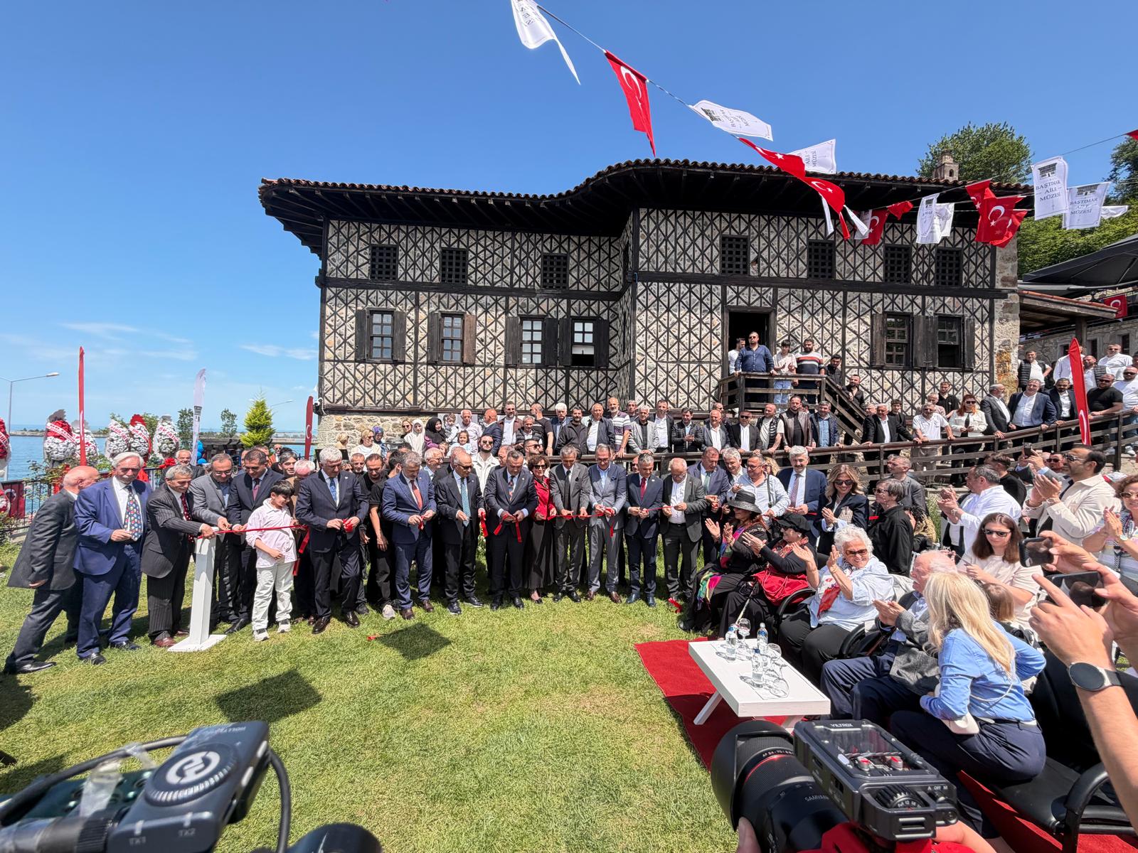 Nazım Hikmet’in yol arkadaşı ve TKP Genel Sekreteri Zeki Baştımar’ın