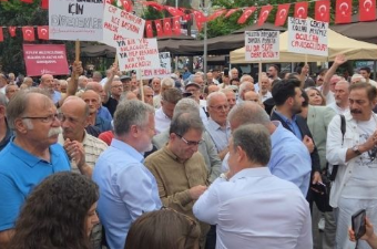Görevden Alınan CHP Rize İl Başkanı Saltuk Deniz’den Günebakış’a Açıklama: