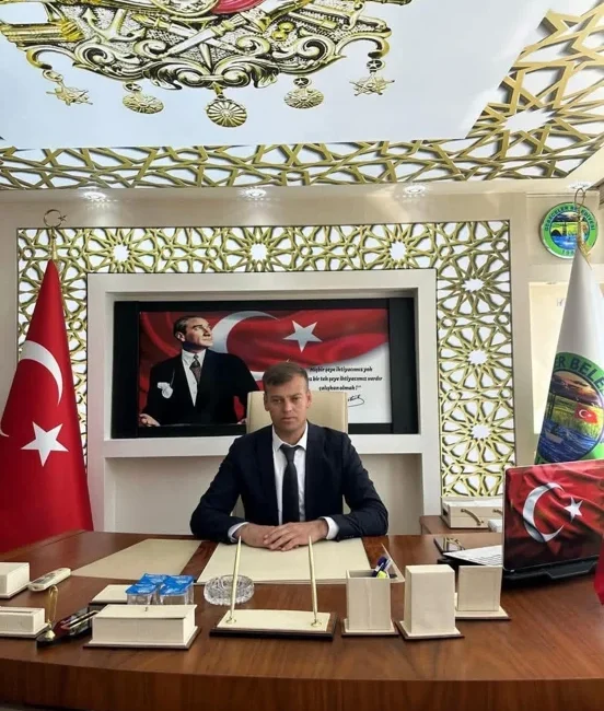 Afyonkarahisar’da ‘yasak aşk’ skandalı… Belediye Başkanı istifa etti Afyonkarahisar’ın Gebeceler
