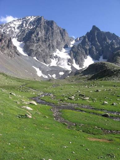 İngiliz Vatandaşının Kaçkar Dağları’nda Kaybolduğu İhbarı Üzerine Kurtarma Çalışması Başlatıldı